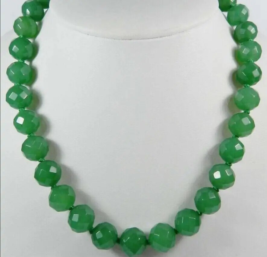 Stunning10mm Green Emerald Faceted Round Beads Necklace 18